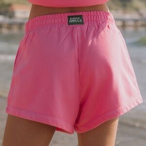 DAILY DRILLS Super Shorts - Cheeks